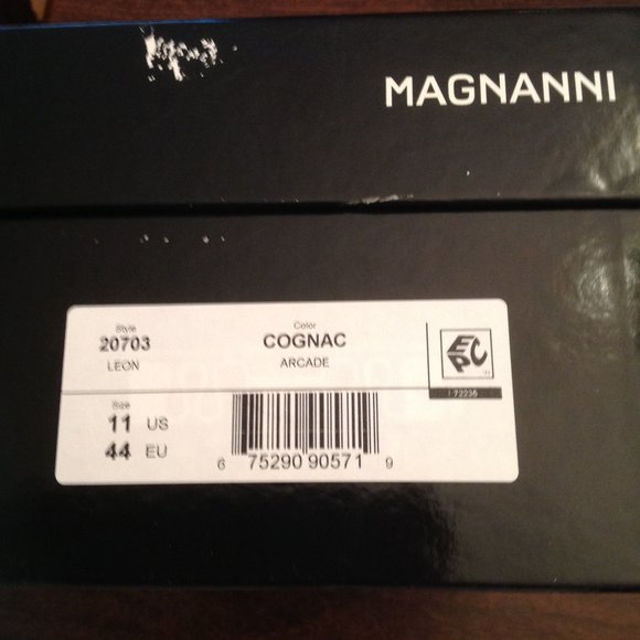 Magnanni Men\'s Leon Brown Leather Plain Toe Dress Shoes -Size 11- NIB